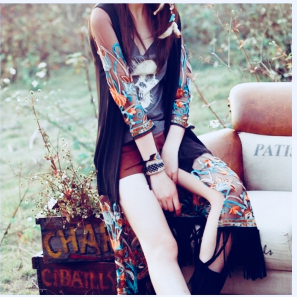 π HP 8/16 π Boho Embroidered Kimono Cardigan - Picture 8 of 8